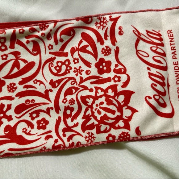 Coca-Cola Red and White Olympics 2014 Scarf unisex - Picture 9 of 13